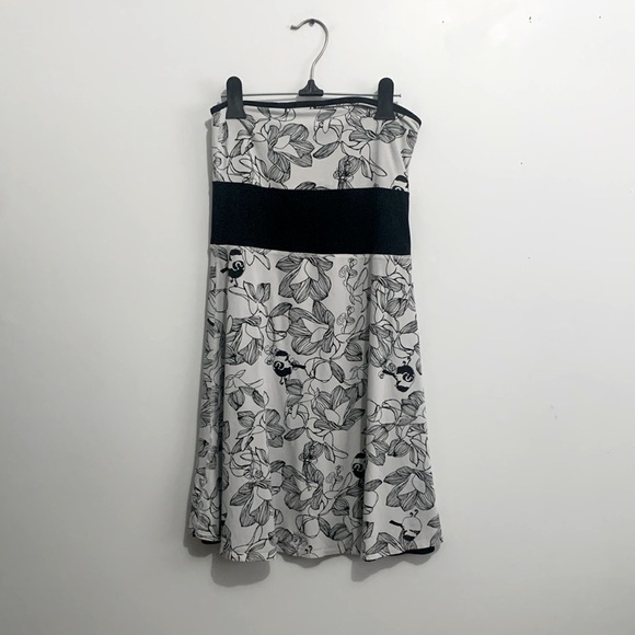 Lululemon Athletica Women’s Black and White Beat The Heat Strapless Dress size 6 - Picture 2 of 6